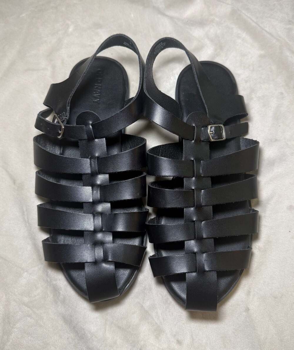 Old Navy Black PU Fisherman Sandals